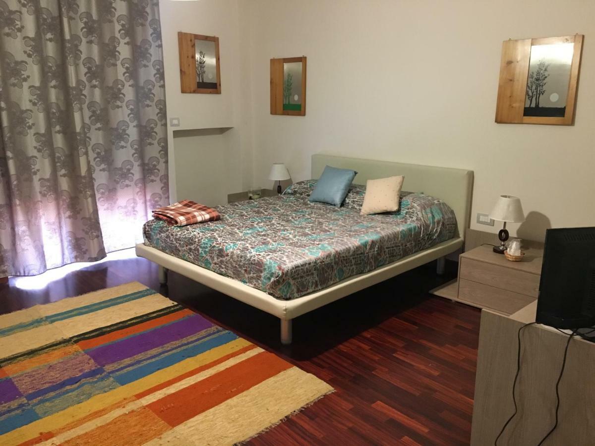 Gioviale Rooms Portici Dış mekan fotoğraf