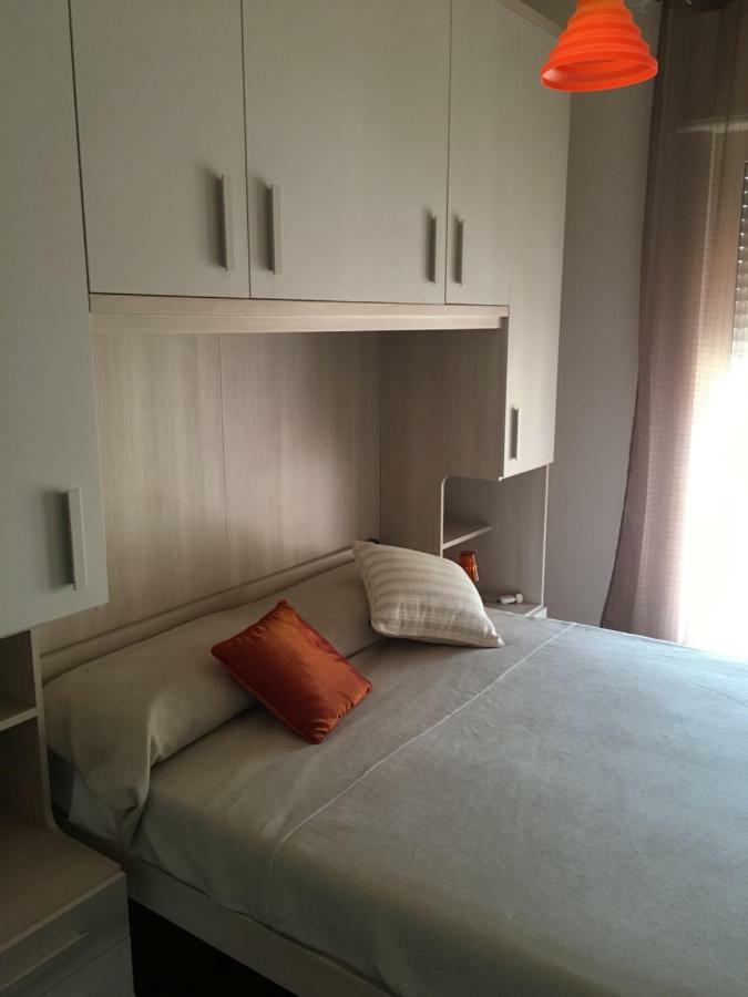 Gioviale Rooms Portici Dış mekan fotoğraf